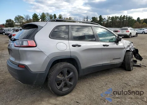 2019 Jeep Cherokee Latitude Plus from USA, damaged, VIN 1C4PJMLX2KD389554